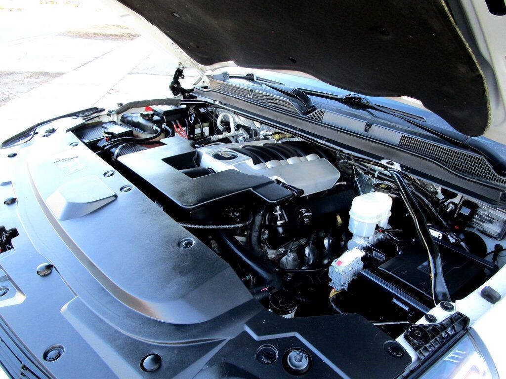 2017 Cadillac Escalade Image 47