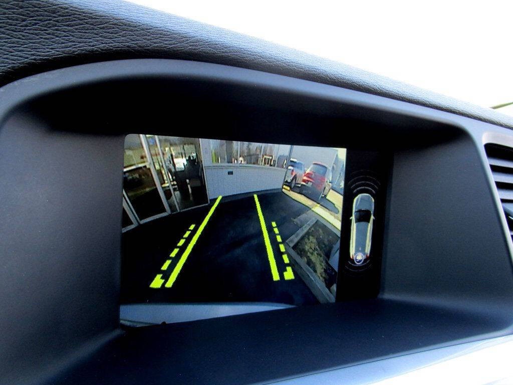 2015 Volvo V60 Image 4