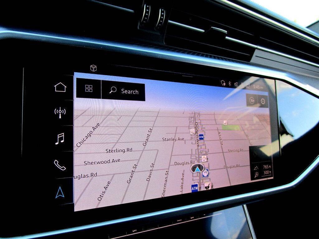 2021 Audi S6 Image 3