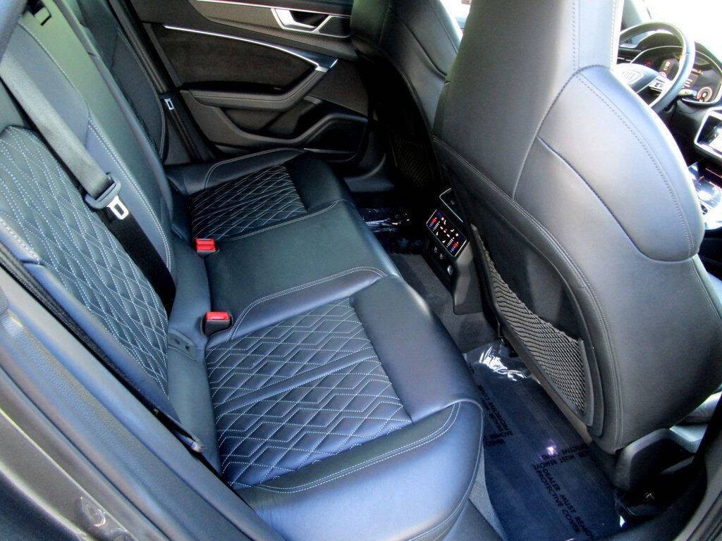 2021 Audi S6 Image 18