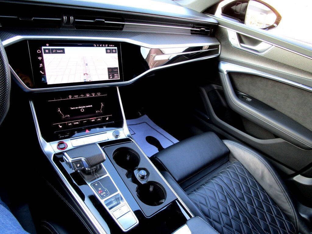 2021 Audi S6 Image 24