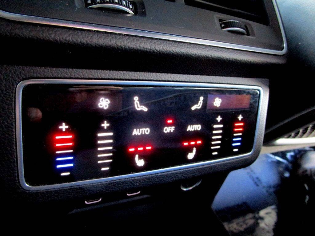 2021 Audi S6 Image 26