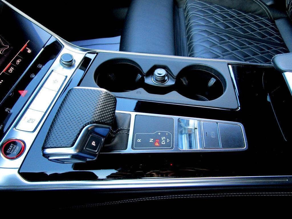 2021 Audi S6 Image 28