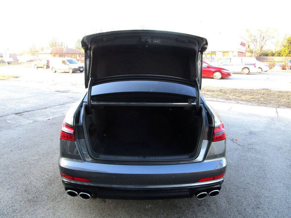 2021 Audi S6 Image 33