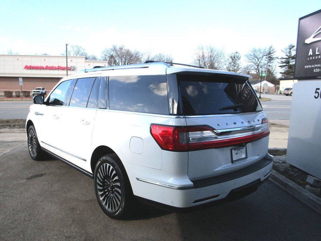 2021 Lincoln Navigator Image 10