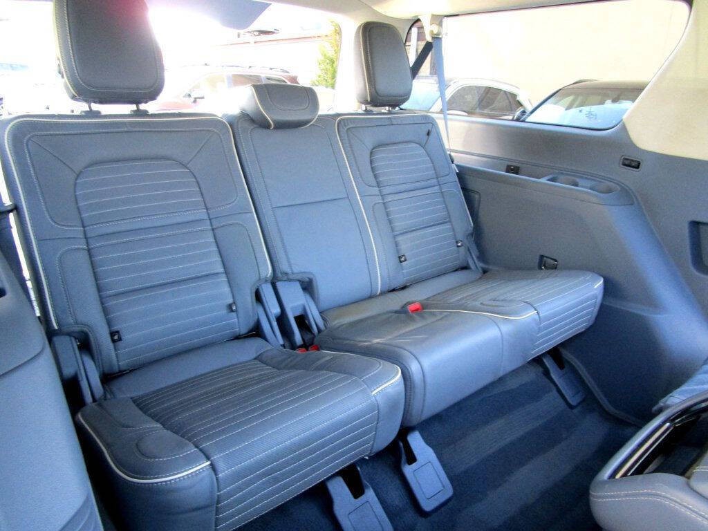 2021 Lincoln Navigator Image 22