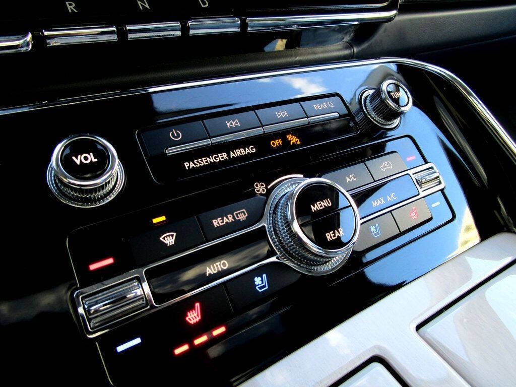 2021 Lincoln Navigator Image 29