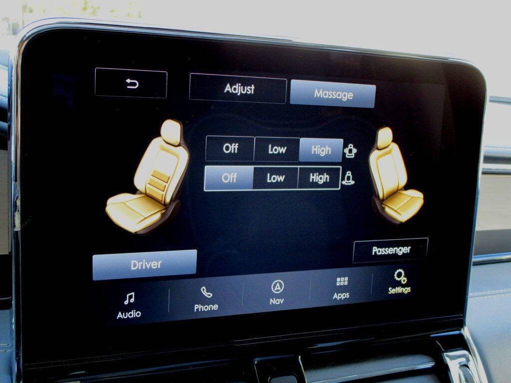 2021 Lincoln Navigator Image 33