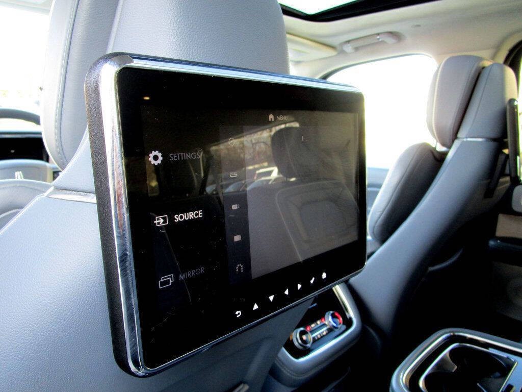 2021 Lincoln Navigator Image 37