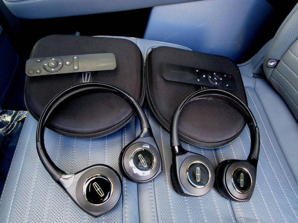 2021 Lincoln Navigator Image 38