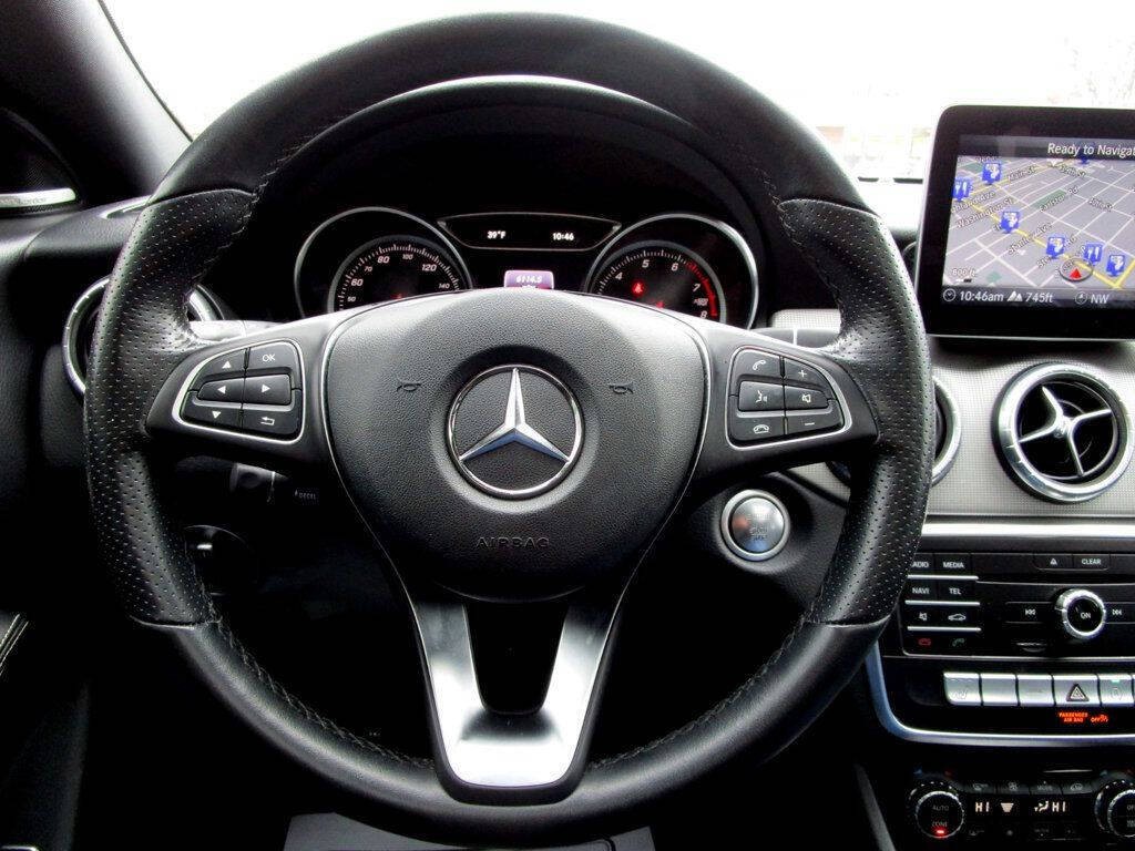 2019 Mercedes-Benz CLA-Class Image 20