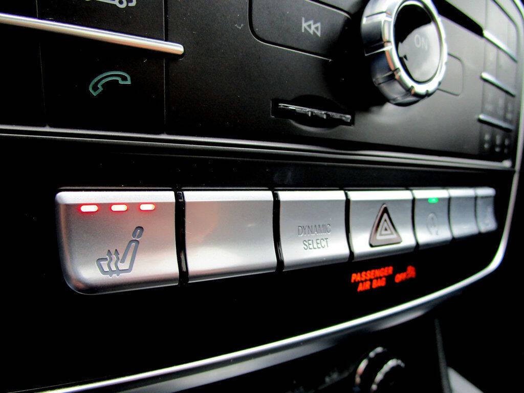 2019 Mercedes-Benz CLA-Class Image 24