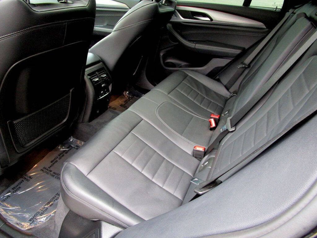 2019 BMW X4 Image 17