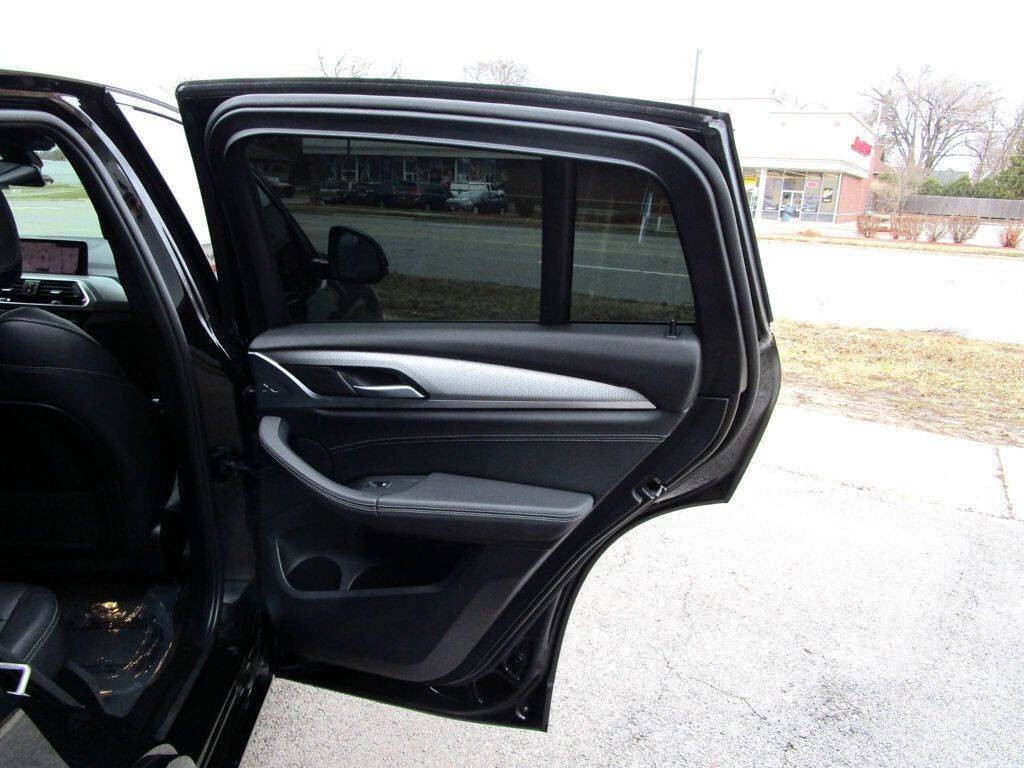 2019 BMW X4 Image 39