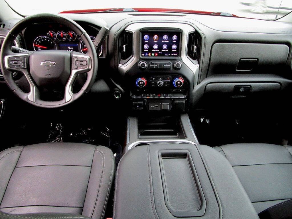 2019 Chevrolet Silverado 1500 Image 2