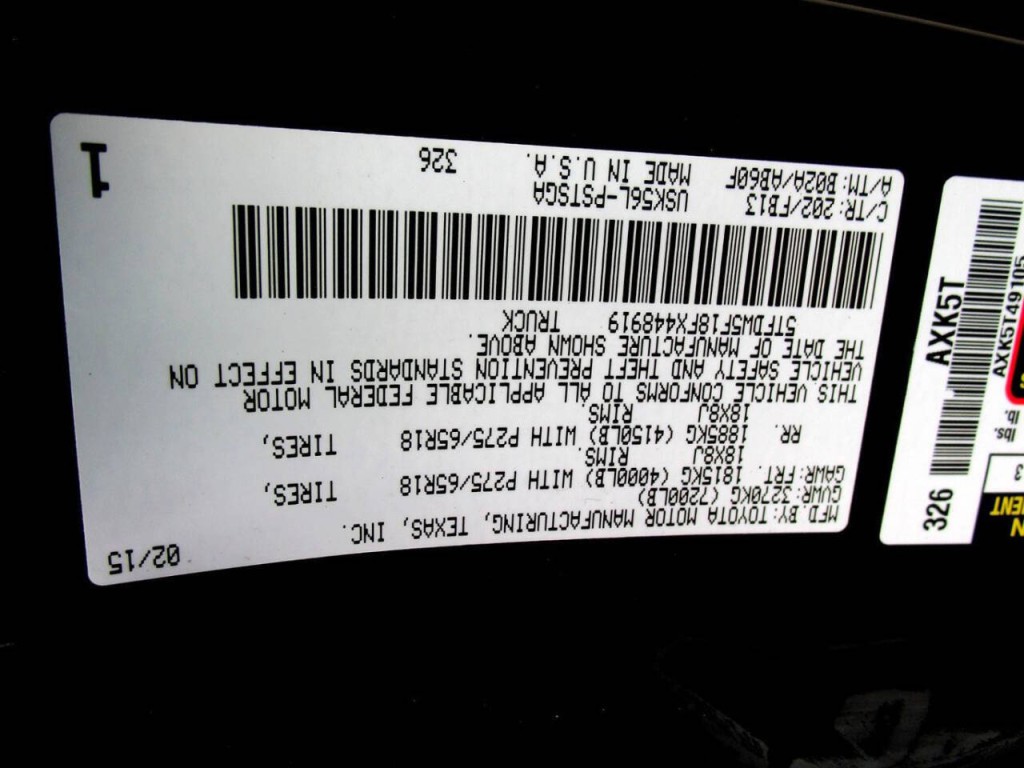 2015 Toyota Tundra Image 30