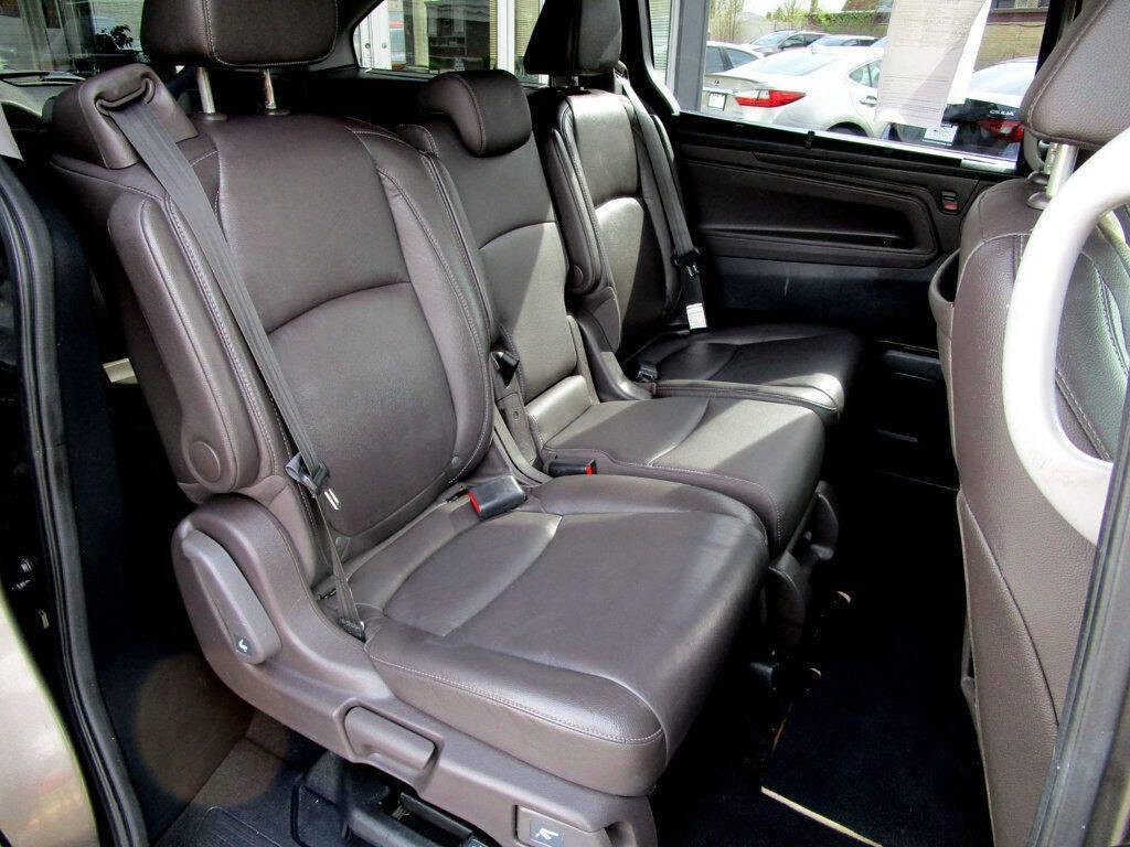 2022 Honda Odyssey Image 18