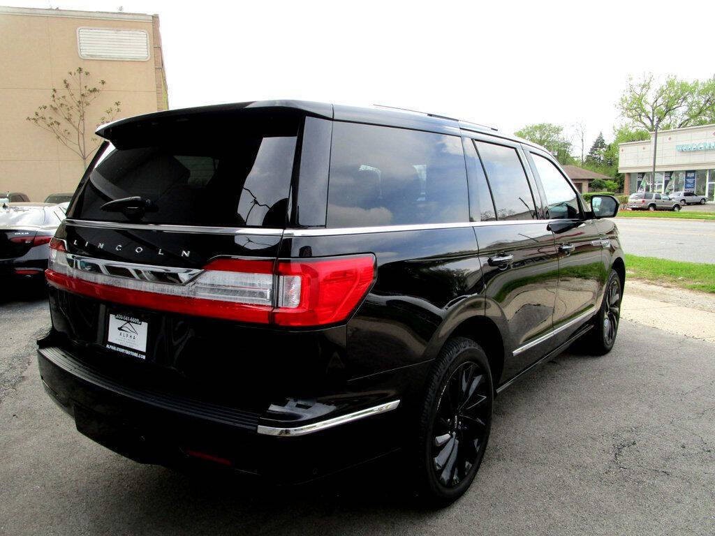2021 Lincoln Navigator Image 8