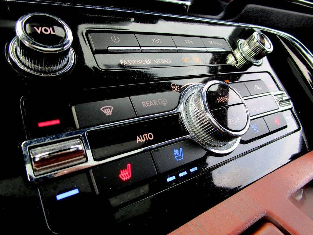 2021 Lincoln Navigator Image 26