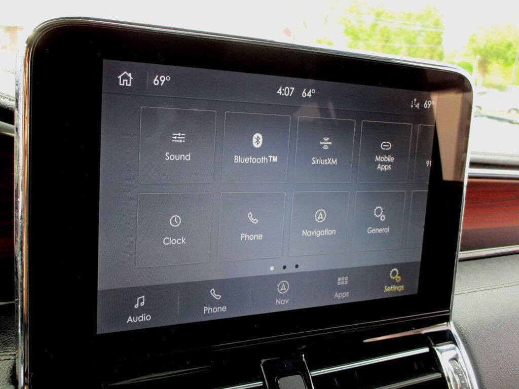 2021 Lincoln Navigator Image 32