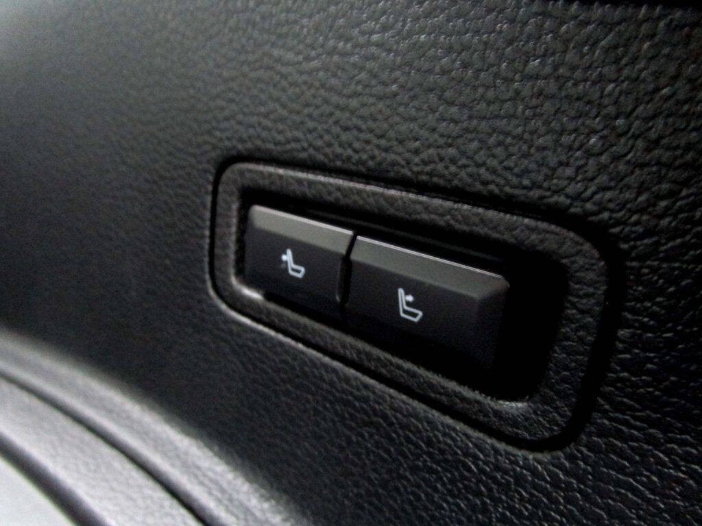 2021 Lincoln Navigator Image 46