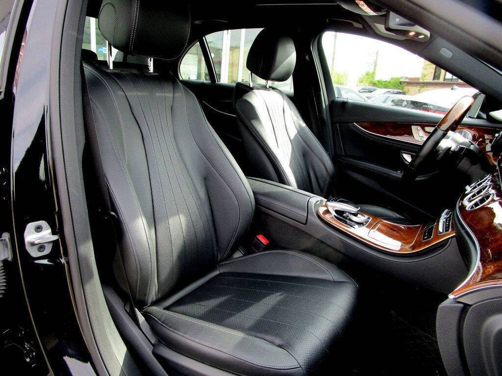 2019 Mercedes-Benz E-Class Image 16