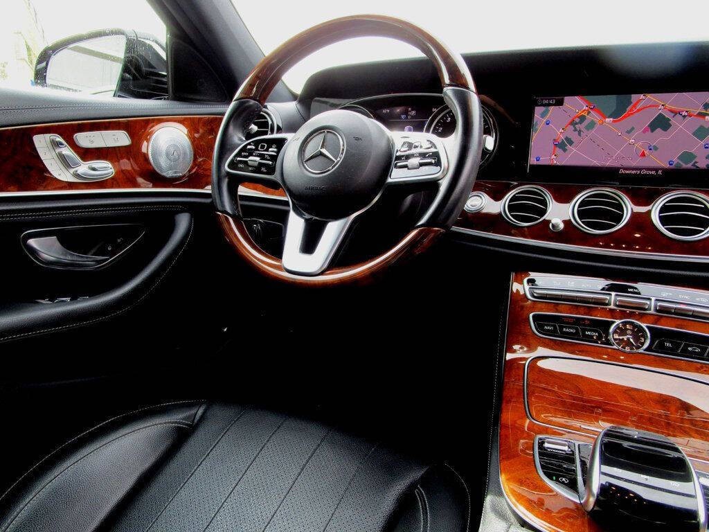 2019 Mercedes-Benz E-Class Image 19