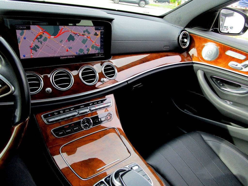 2019 Mercedes-Benz E-Class Image 23