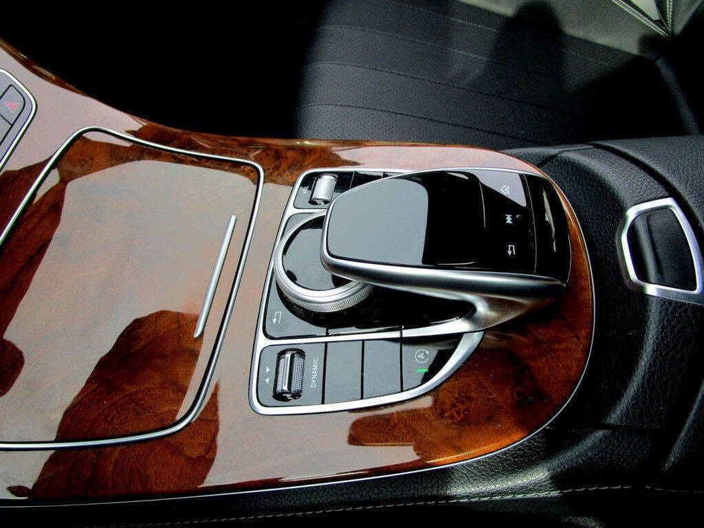2019 Mercedes-Benz E-Class Image 24
