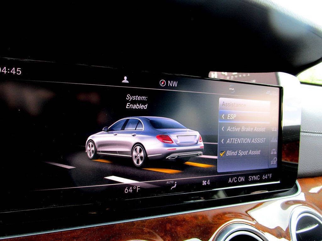 2019 Mercedes-Benz E-Class Image 26