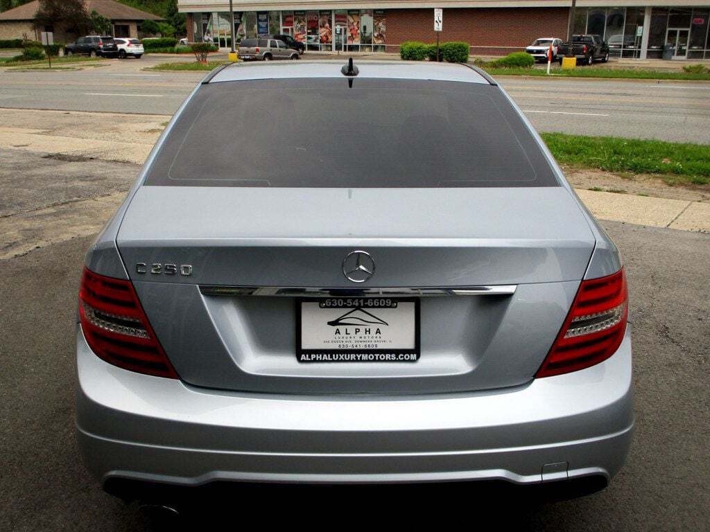 2013 Mercedes-Benz C-Class Image 8