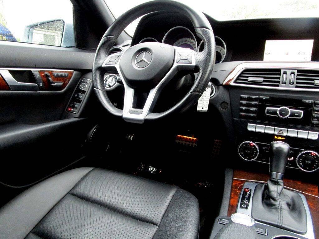 2013 Mercedes-Benz C-Class Image 18