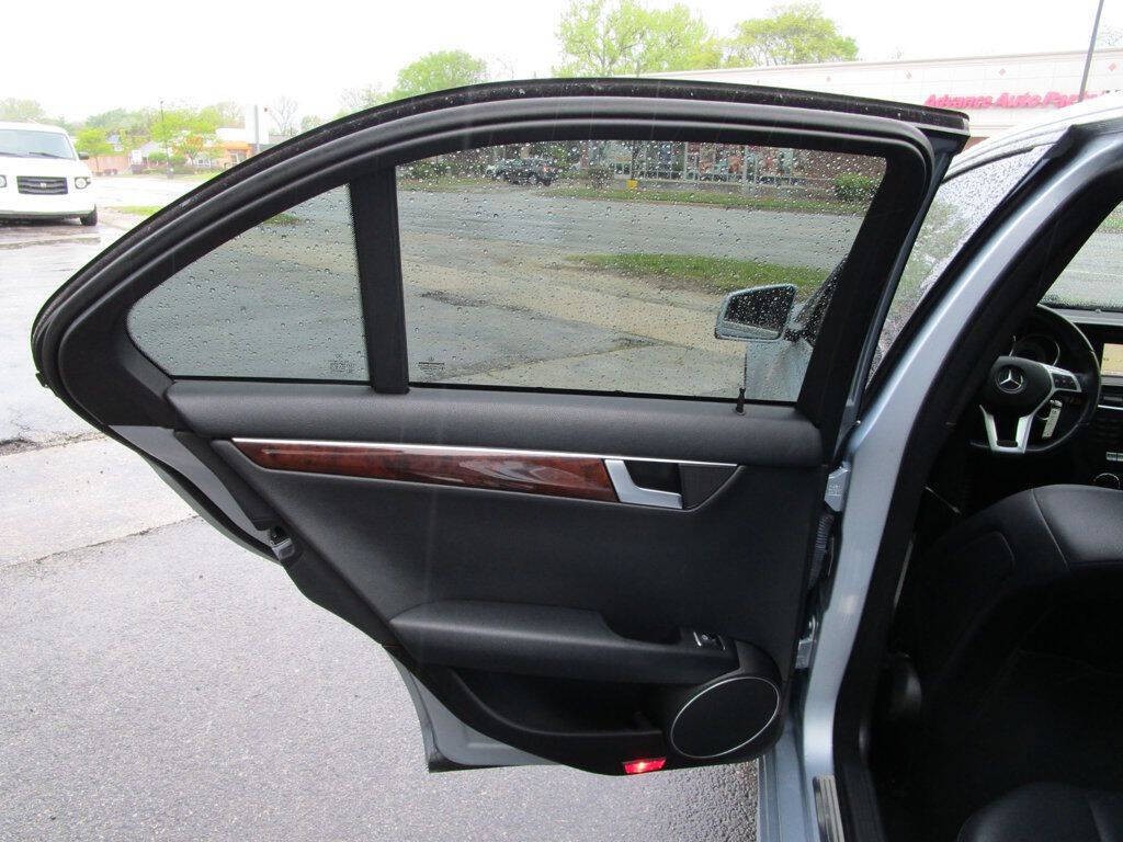 2013 Mercedes-Benz C-Class Image 31