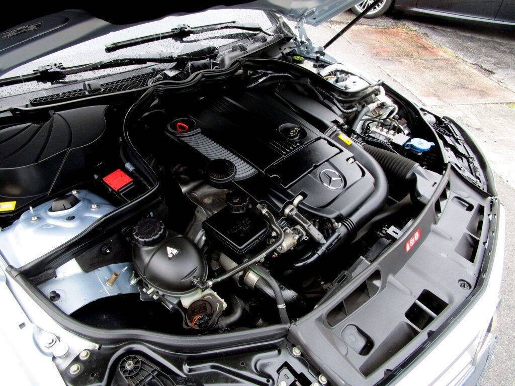 2013 Mercedes-Benz C-Class Image 34