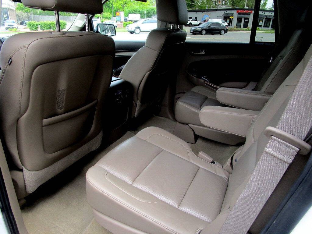 2015 Chevrolet Tahoe Image 18