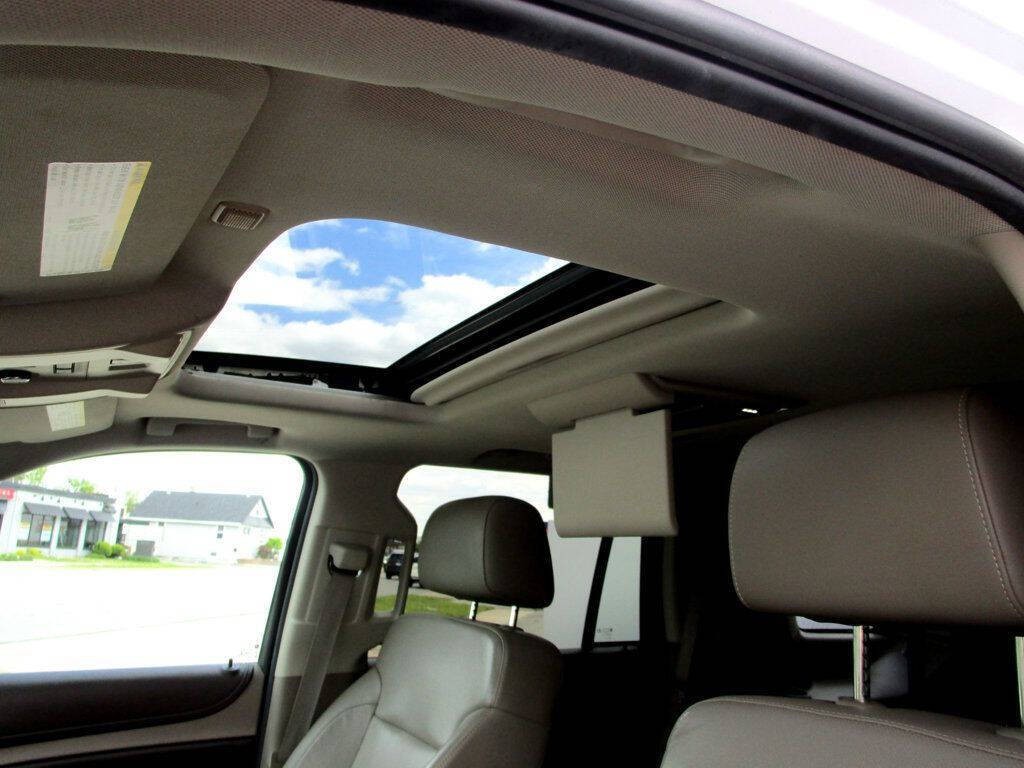 2015 Chevrolet Tahoe Image 32