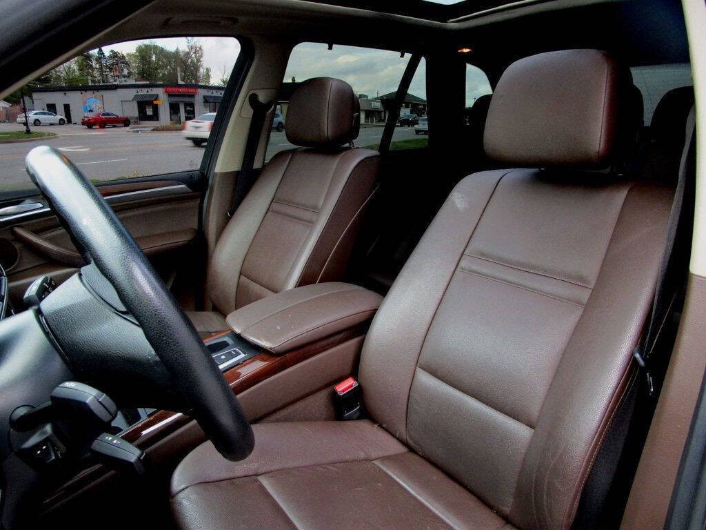 2012 BMW X5 Image 14