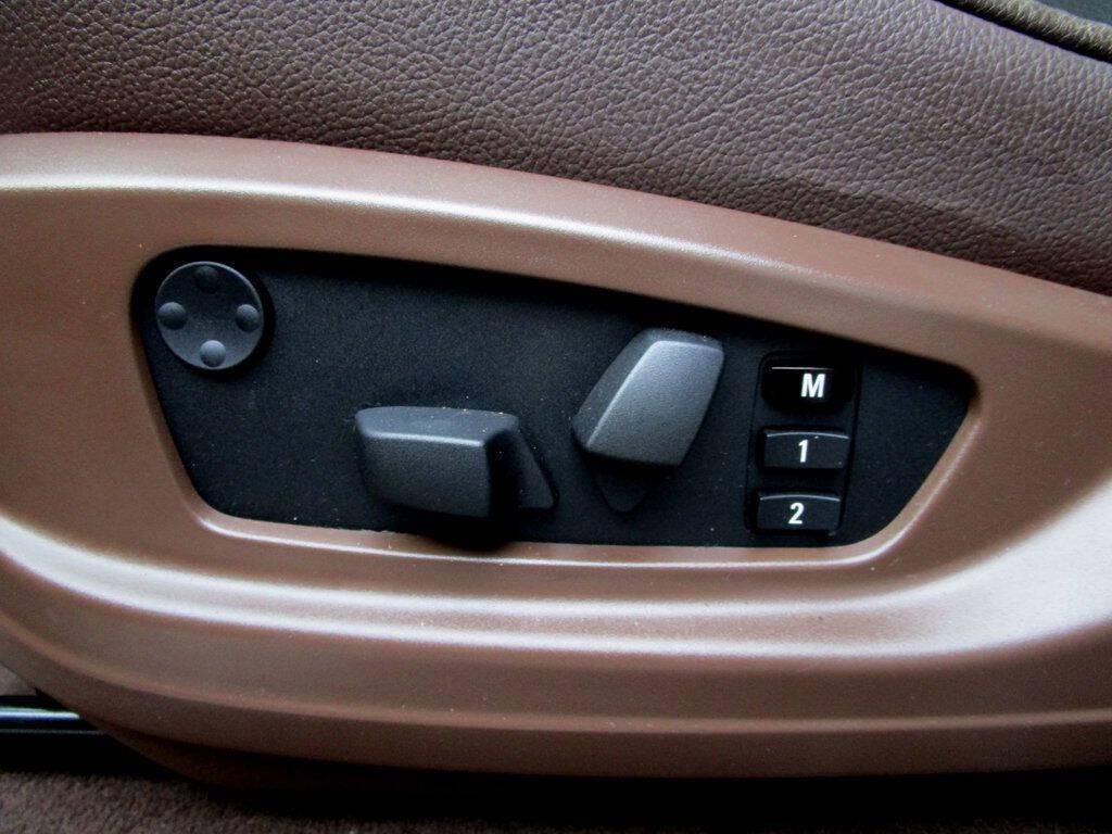2012 BMW X5 Image 28