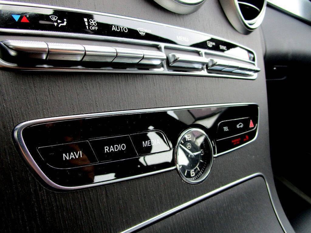 2021 Mercedes-Benz C-Class Image 25