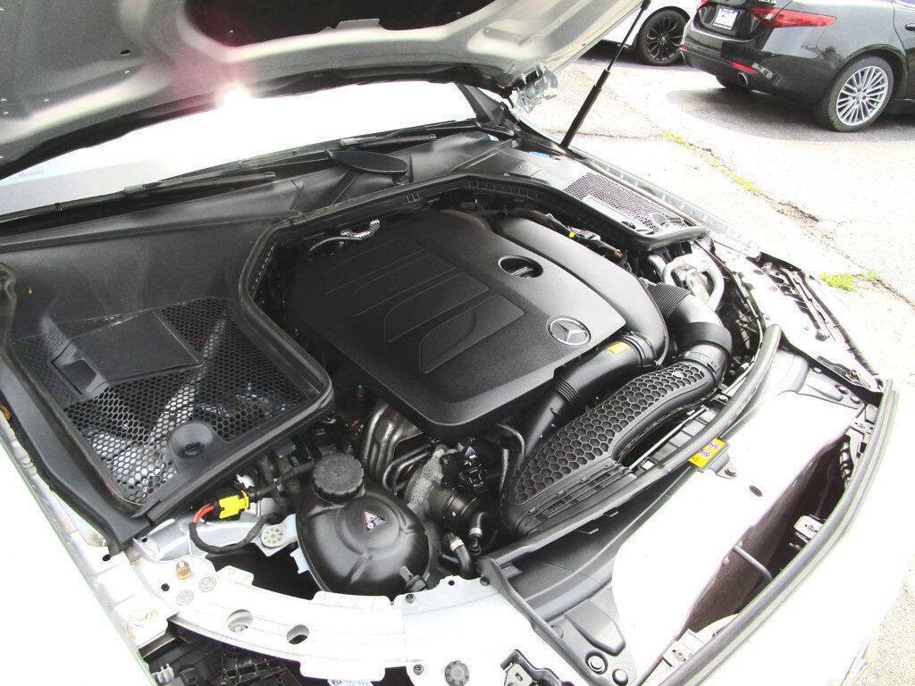 2021 Mercedes-Benz C-Class Image 40