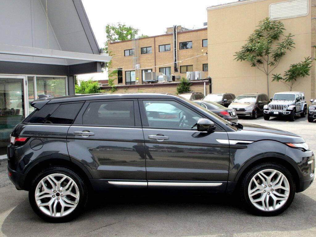 2017 Land Rover Range Rover Evoque Image 11