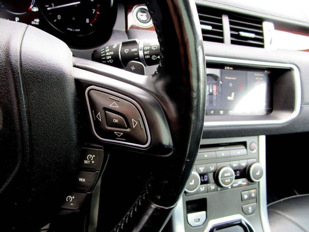 2017 Land Rover Range Rover Evoque Image 22