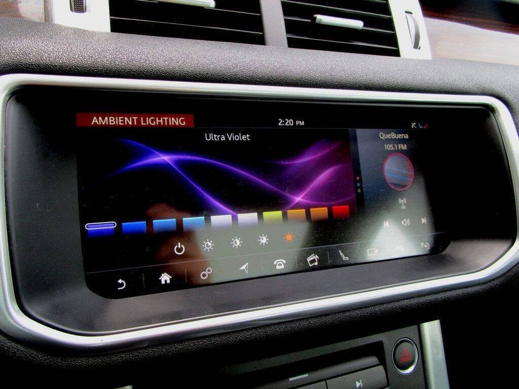 2017 Land Rover Range Rover Evoque Image 28