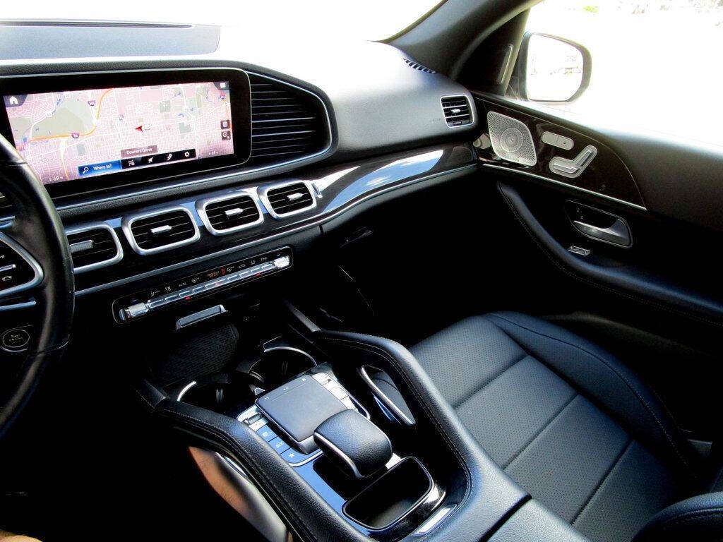 2020 Mercedes-Benz GLE-Class Image 25