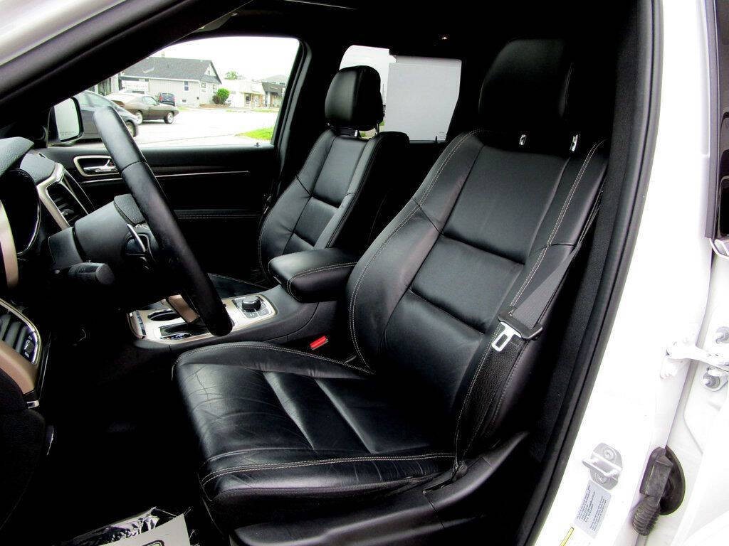 2017 Jeep Grand Cherokee Image 15