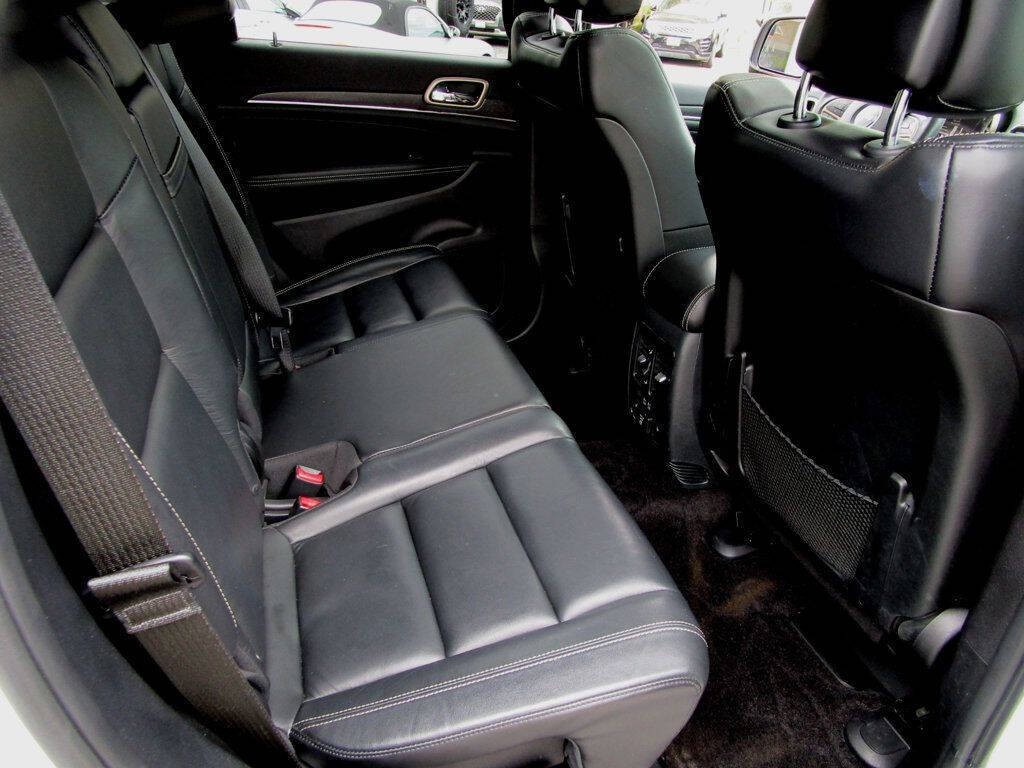 2017 Jeep Grand Cherokee Image 18