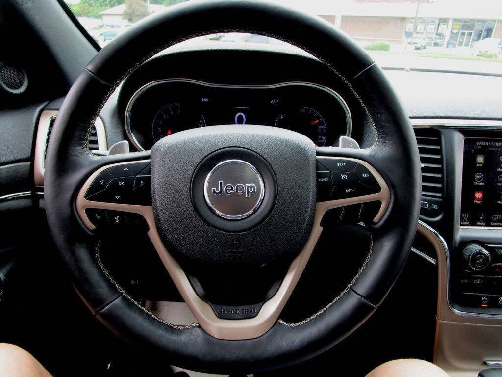 2017 Jeep Grand Cherokee Image 20