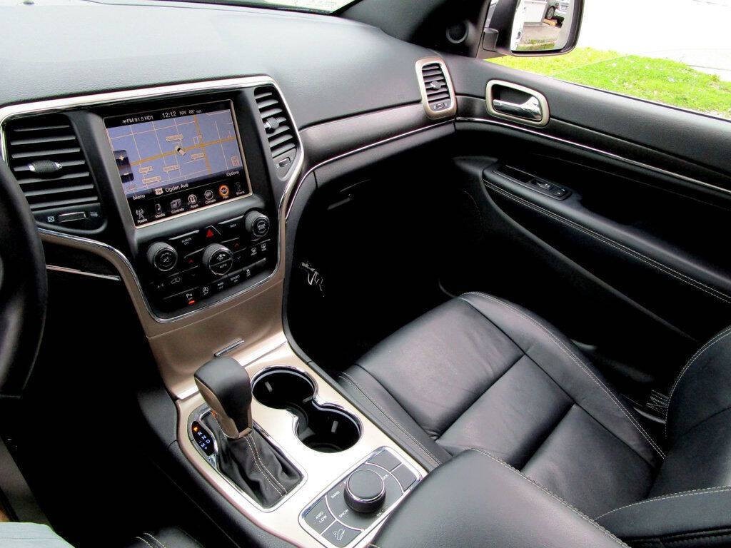 2017 Jeep Grand Cherokee Image 23