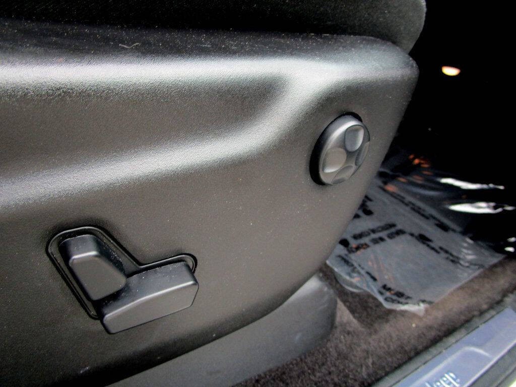 2017 Jeep Grand Cherokee Image 39