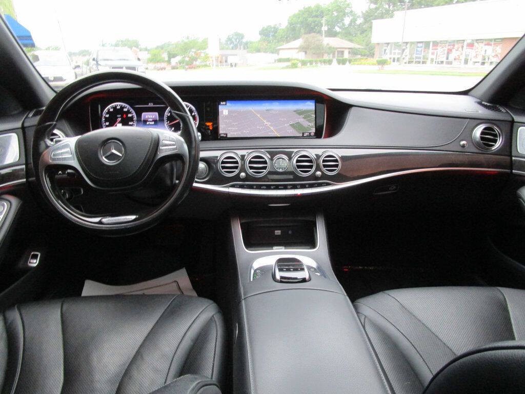 2017 Mercedes-Benz S-Class Image 2